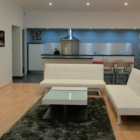 Loft Capitole Apartment ตูลูส ภายนอก รูปภาพ